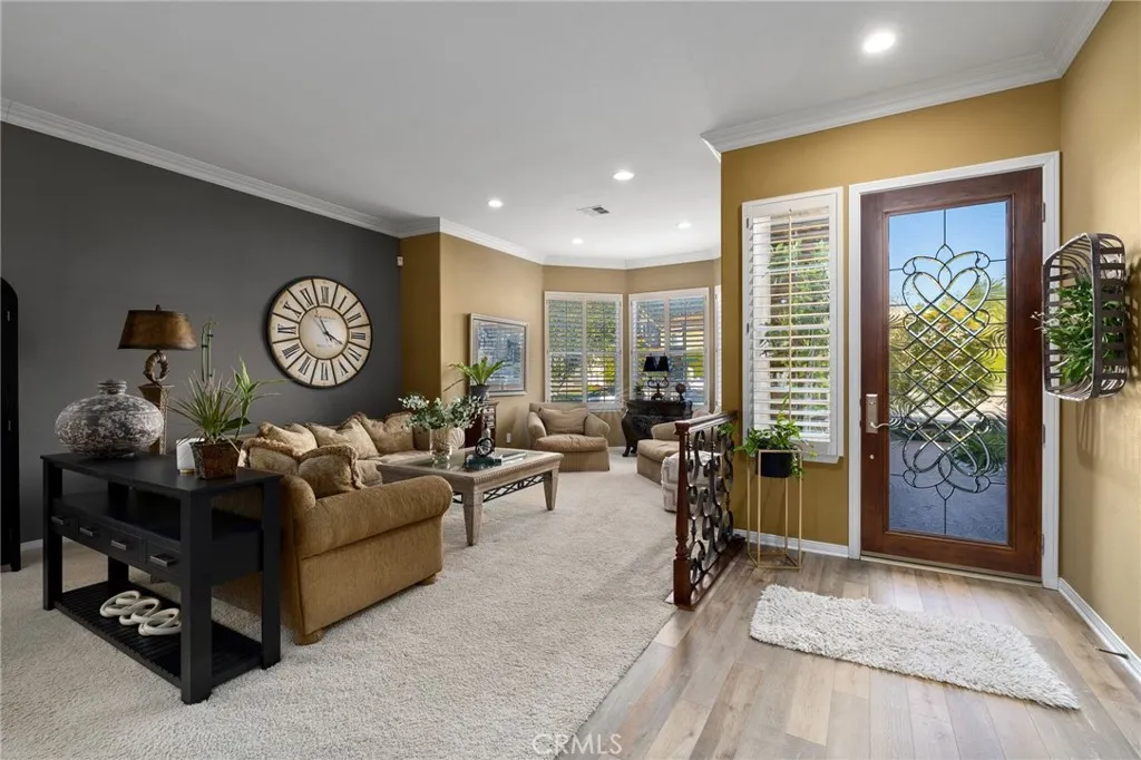 2370 Canyon Crest, La Verne, California 91750 home-pic-10
