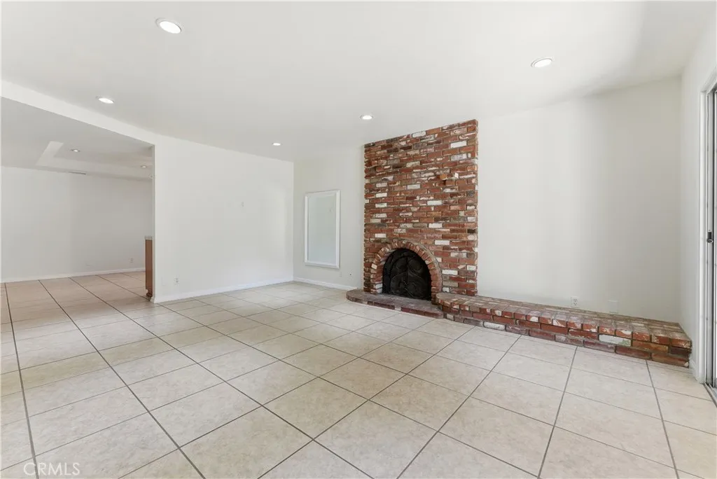 1258 Cossacks Place, Glendora, California 91741 home-pic-11