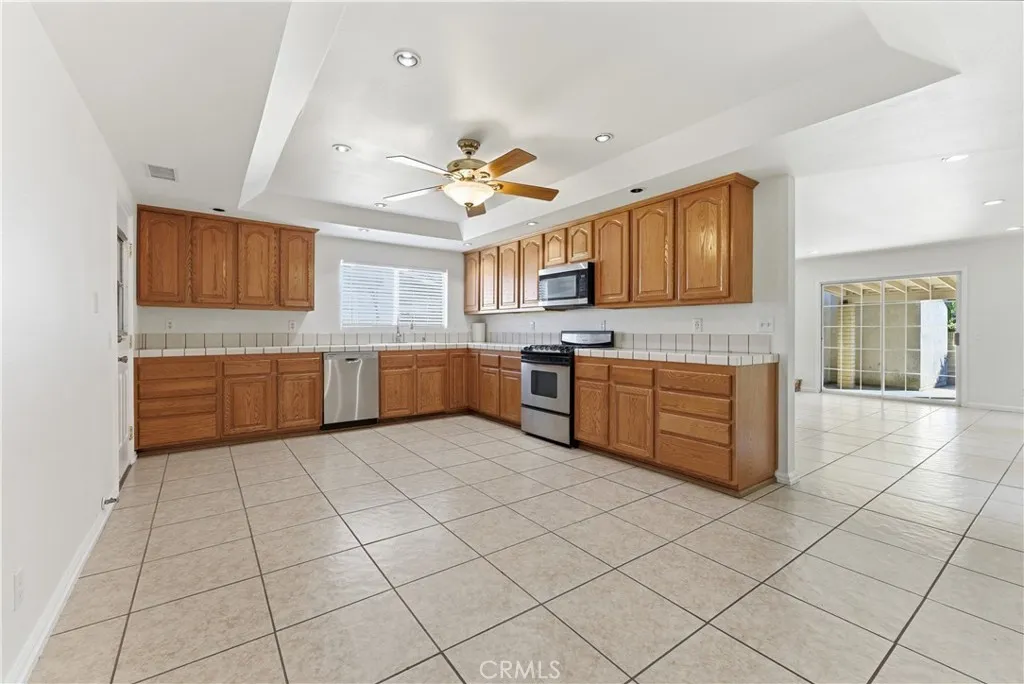 1258 Cossacks Place, Glendora, California 91741 home-pic-13