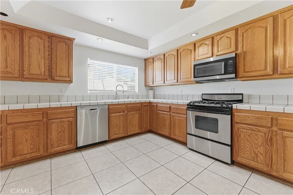 1258 Cossacks Place, Glendora, California 91741 home-pic-14