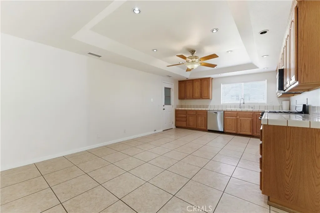 1258 Cossacks Place, Glendora, California 91741 home-pic-12