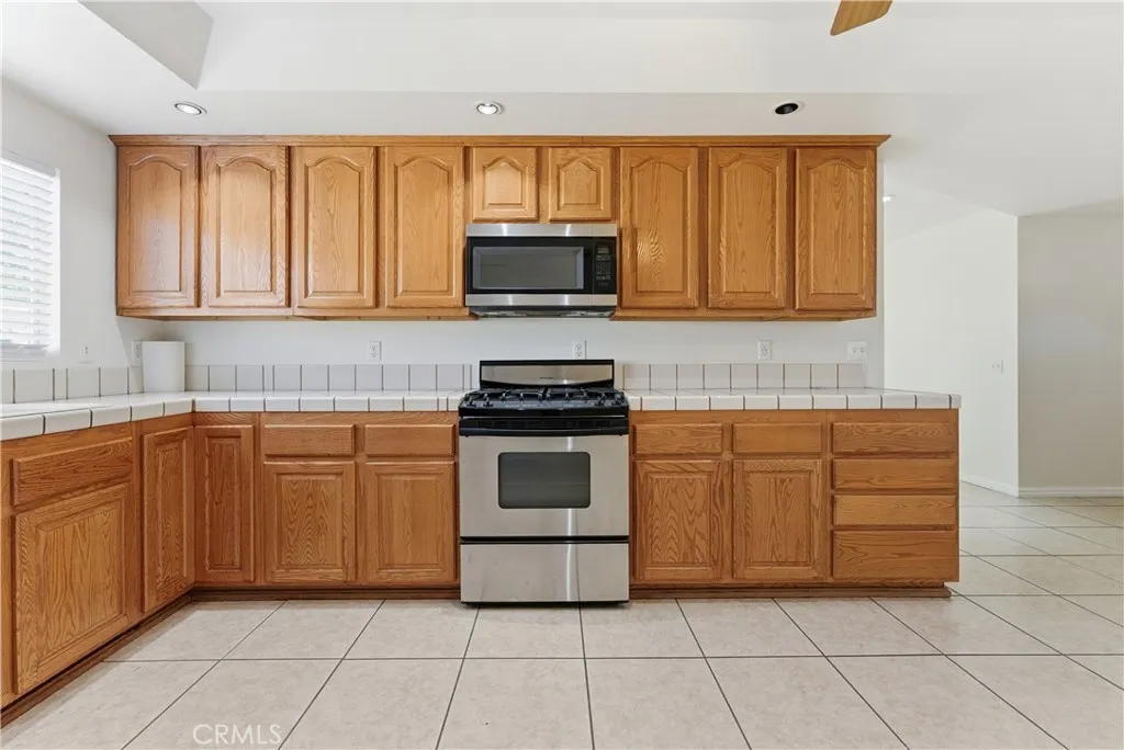 1258 Cossacks Place, Glendora, California 91741 home-pic-16