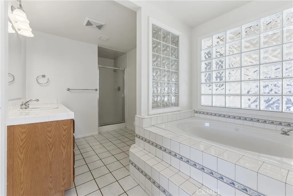1258 Cossacks Place, Glendora, California 91741 home-pic-32