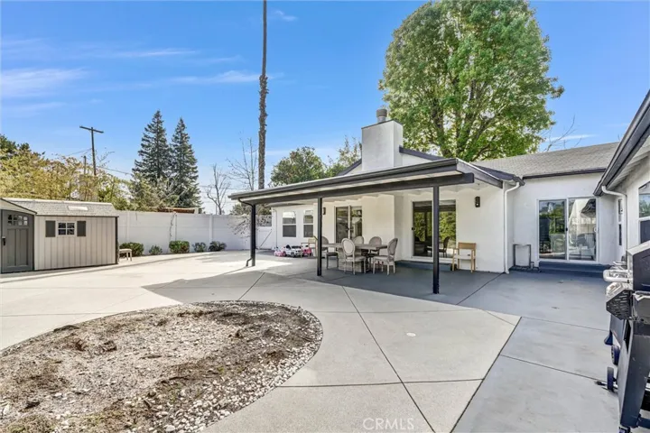 23245 Gonzales Drive, Woodland Hills, California 91367
