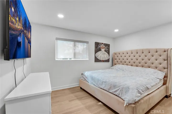 23245 Gonzales Drive, Woodland Hills, California 91367