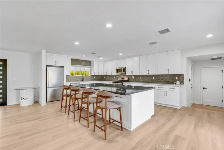 23245 Gonzales Drive, Woodland Hills, California 91367