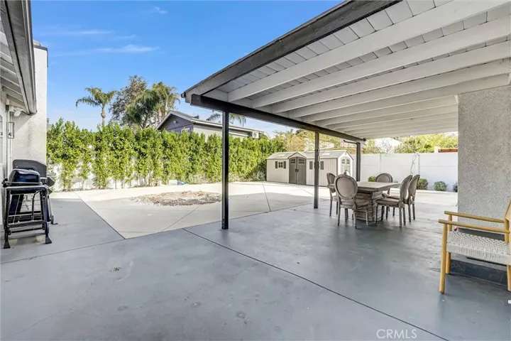 23245 Gonzales Drive, Woodland Hills, California 91367