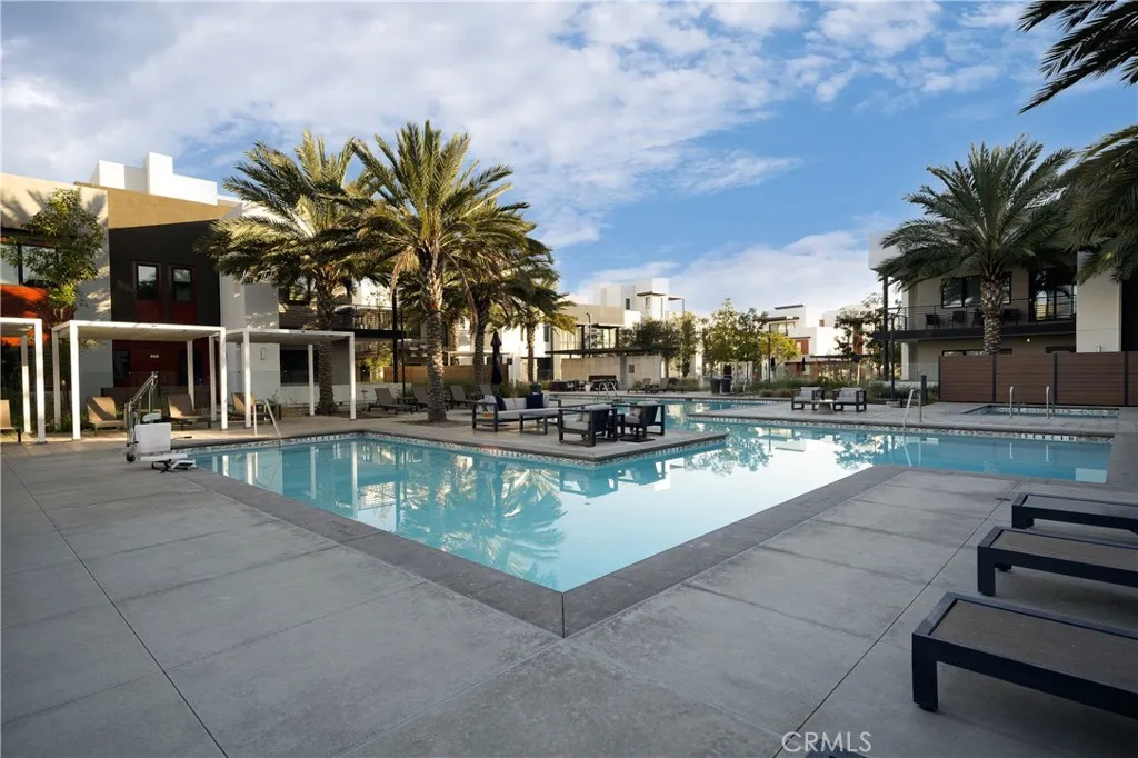 430 Transport, Tustin, California 92782 home-pic-37