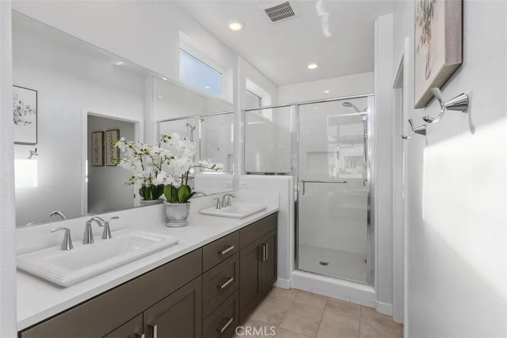 430 Transport, Tustin, California 92782 home-pic-21