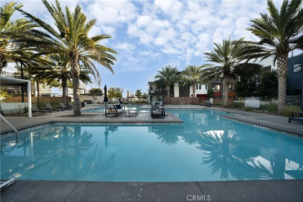 430 Transport, Tustin, California 92782 home-pic-38