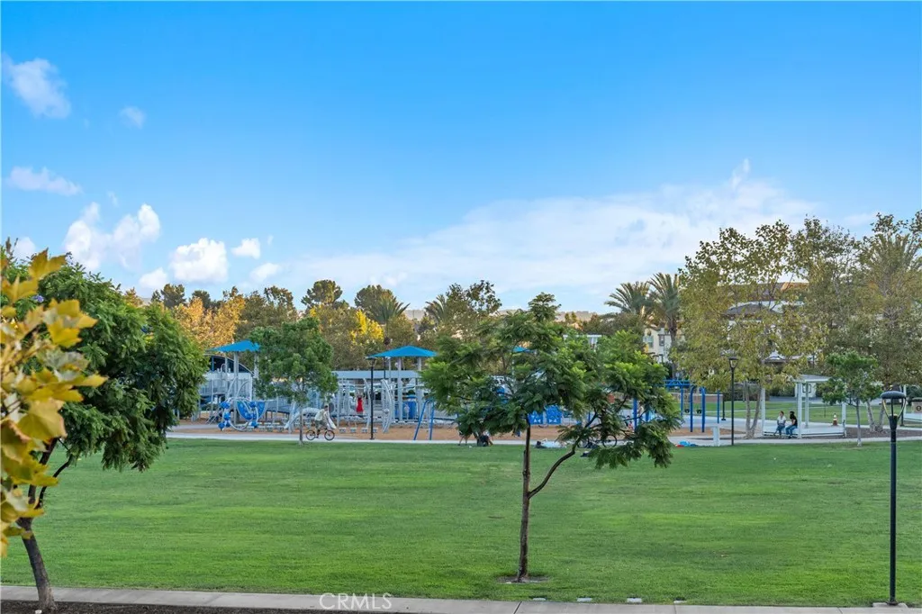 430 Transport, Tustin, California 92782 home-pic-32