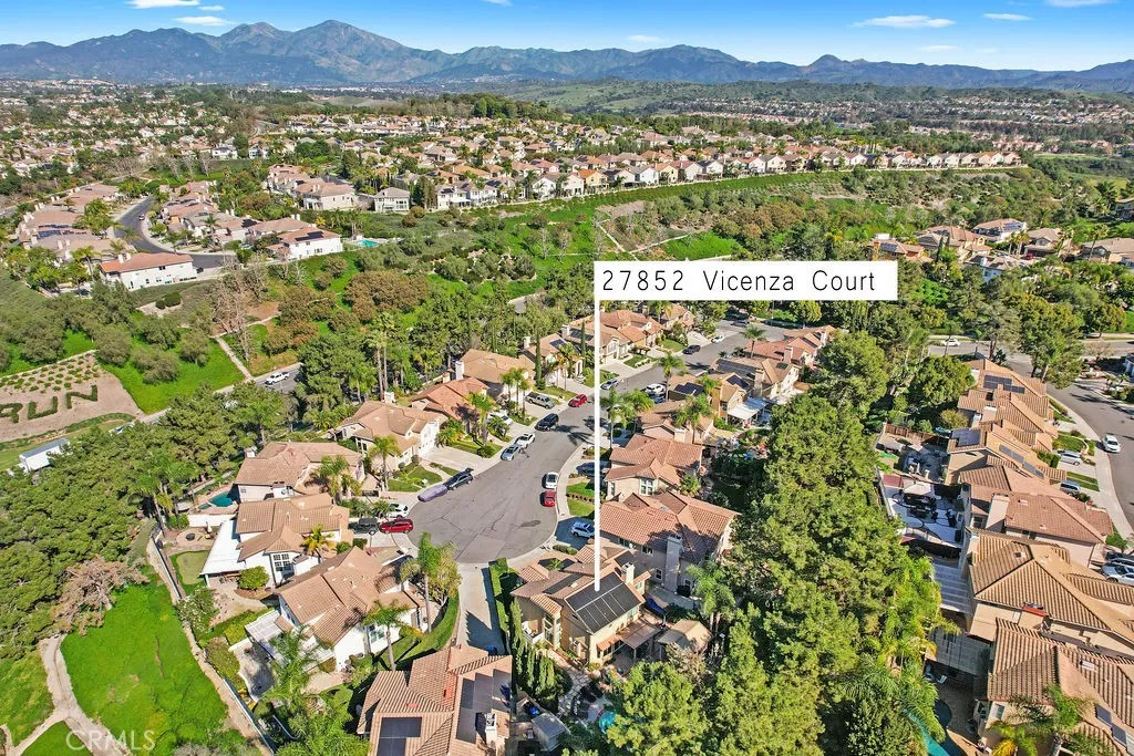 27852 Vicenza Court, Mission Viejo, California 92692 home-pic-8