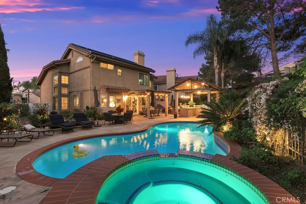 27852 Vicenza Court, Mission Viejo, California 92692 home-pic-3