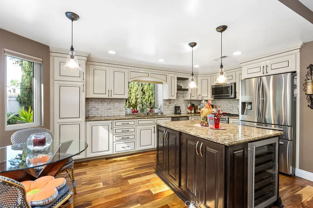 27852 Vicenza Court, Mission Viejo, California 92692 home-pic-14