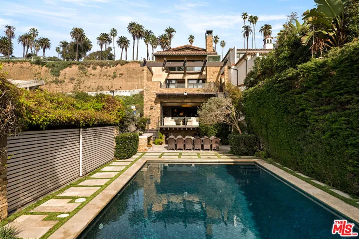964 Palisades Beach Road, Santa Monica, California 90403 — photo 4