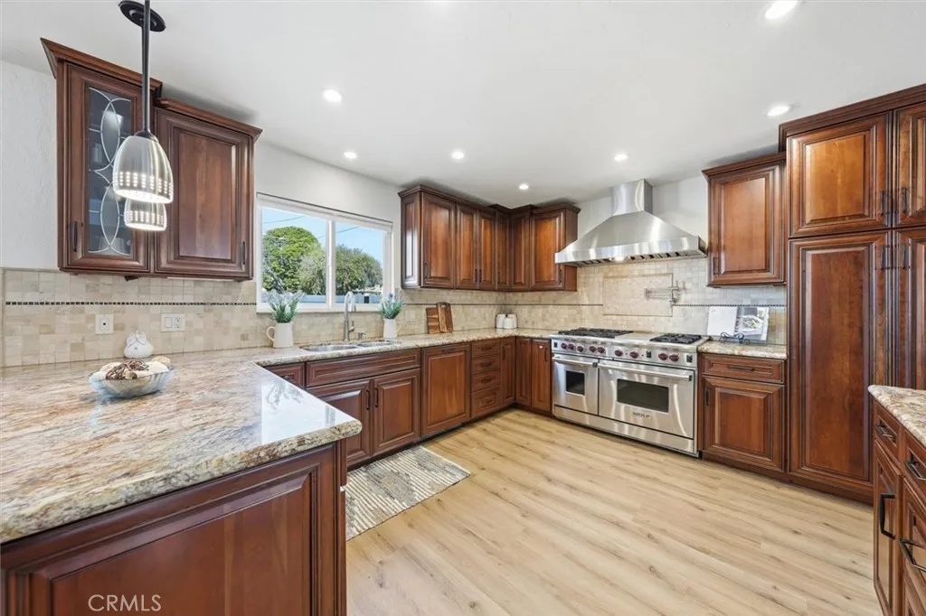 2315 Nelson, Redondo Beach, California 90278 home-pic-8