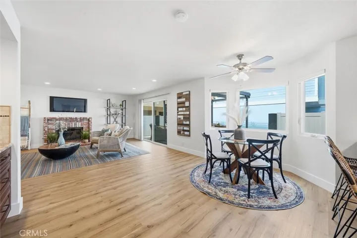 Family room and breakfast nook