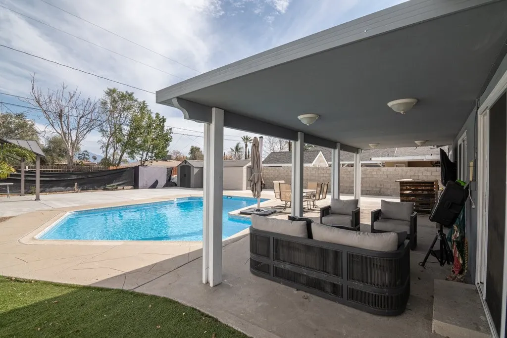4127 N 4th, San Bernardino, California 92407 home-pic-27