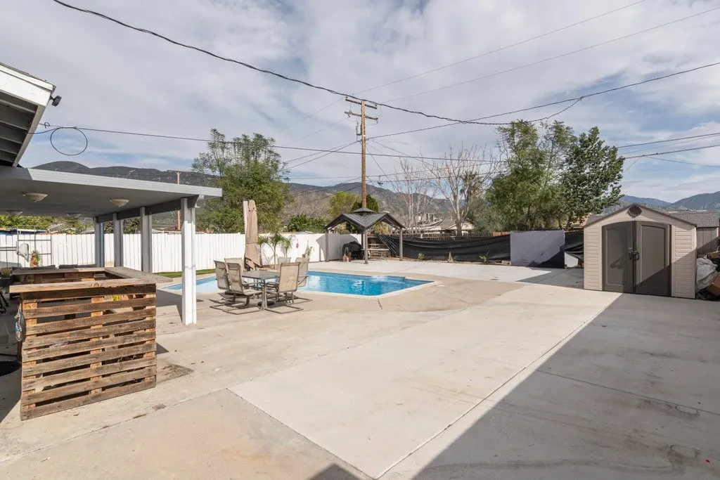 4127 N 4th, San Bernardino, California 92407 home-pic-22