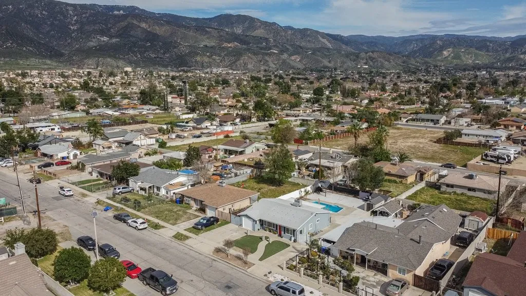 4127 N 4th, San Bernardino, California 92407 home-pic-35