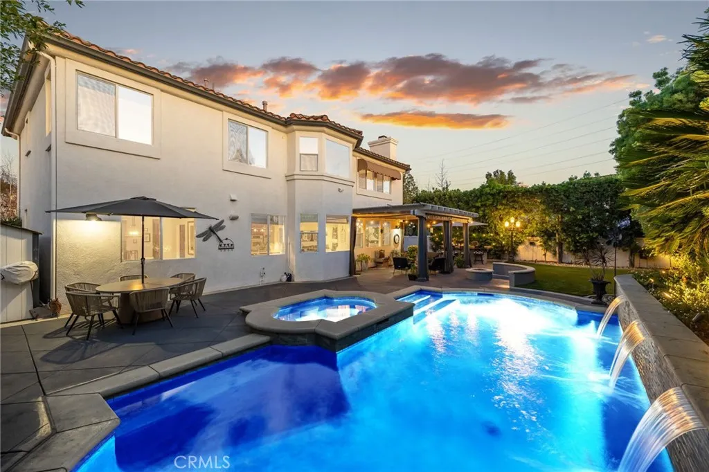 2384 Canyon Crest, La Verne, California 91750 home-pic-3