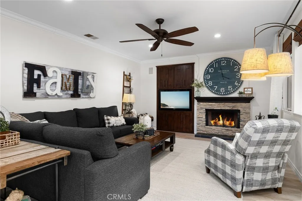 2384 Canyon Crest, La Verne, California 91750 home-pic-26