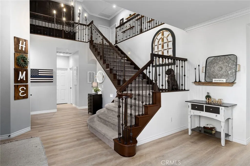 2384 Canyon Crest, La Verne, California 91750 home-pic-35