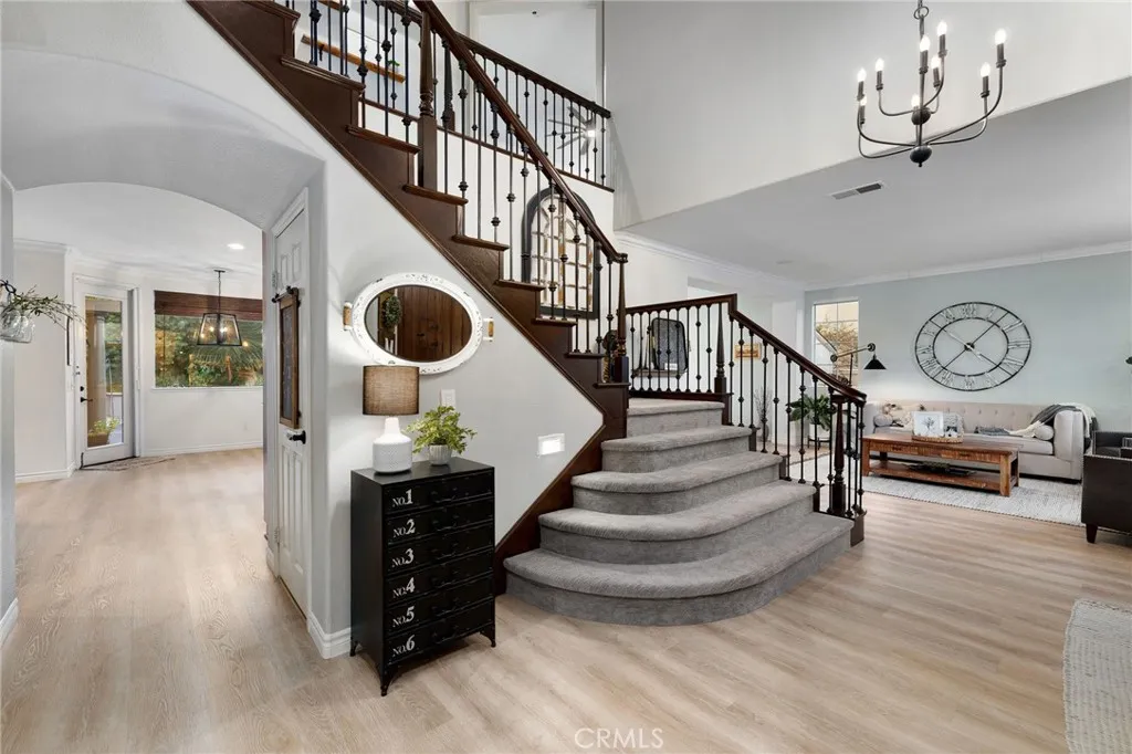 2384 Canyon Crest, La Verne, California 91750 home-pic-34