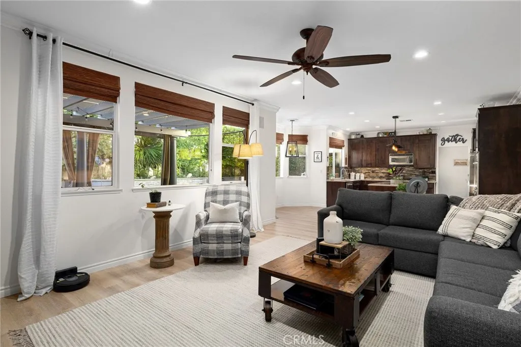 2384 Canyon Crest, La Verne, California 91750 home-pic-29