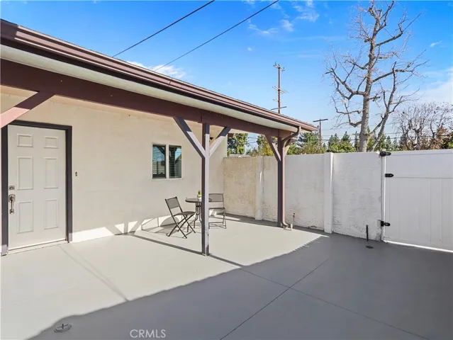15801 15803 Chatsworth, Granada Hills, California 91344