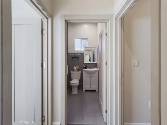 15801 15803 Chatsworth, Granada Hills, California 91344