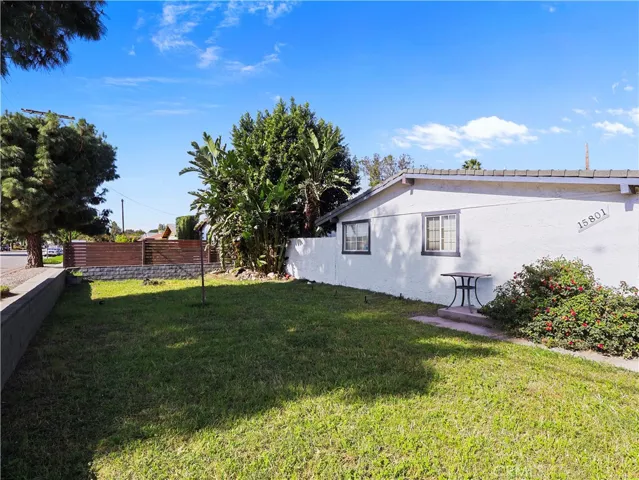15801 15803 Chatsworth, Granada Hills, California 91344