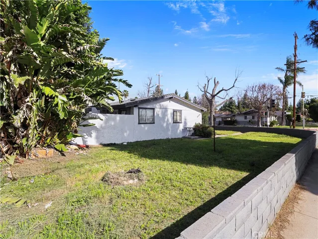 15801 15803 Chatsworth, Granada Hills, California 91344