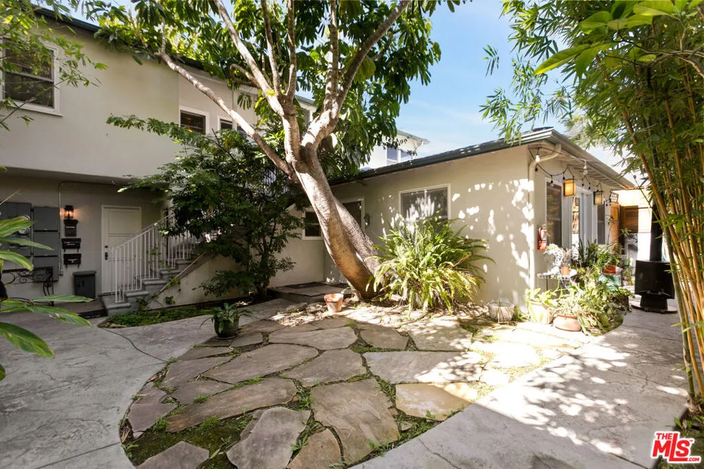 1453 Centinela Avenue, Santa Monica, California 90404 — photo 5