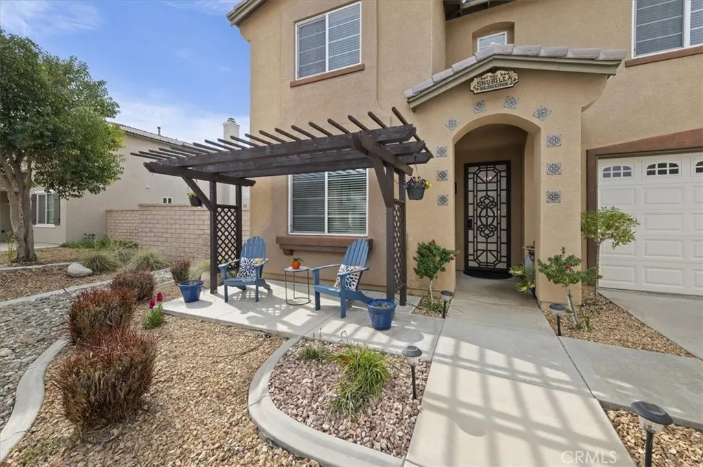 31437 Westwind Lane, Menifee, California 92584 home-pic-2