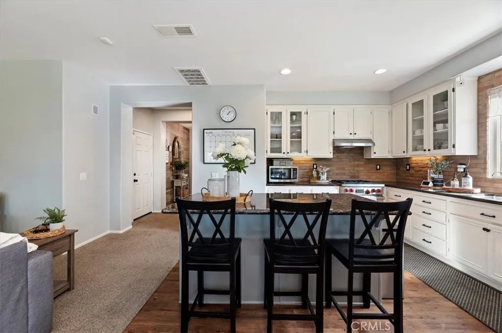 31437 Westwind Lane, Menifee, California 92584 home-pic-13
