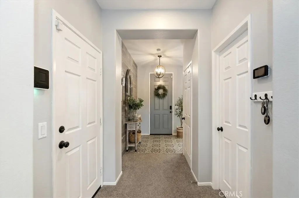 31437 Westwind Lane, Menifee, California 92584 home-pic-6