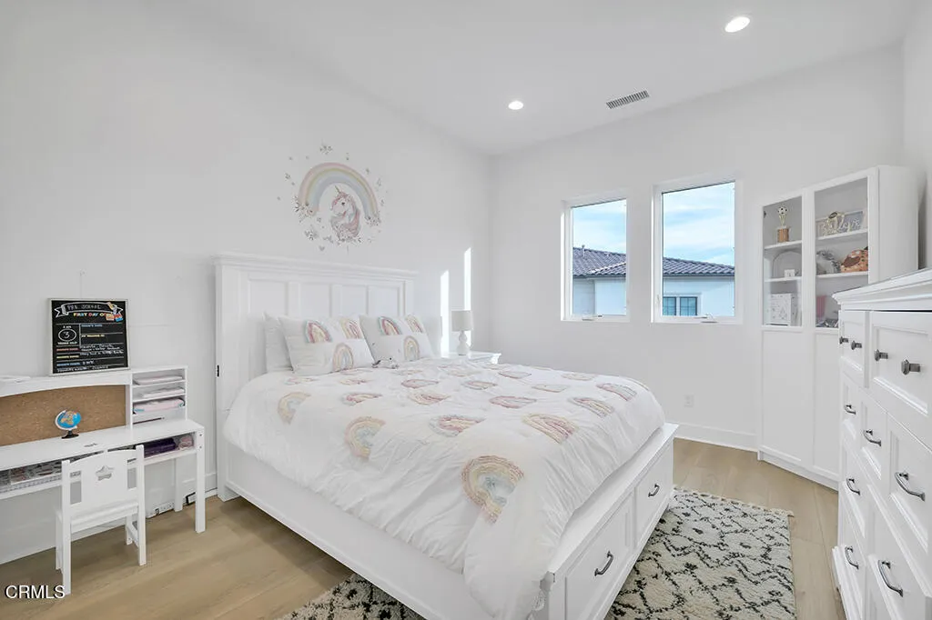 11944 Red Hawk Ln - HsHProd-46