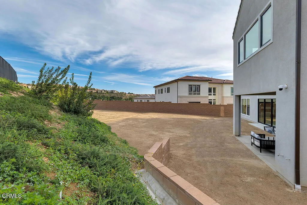 11944 Red Hawk Ln -18