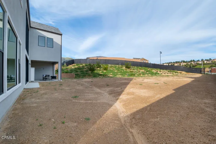 11944 Red Hawk Ln - HsHProd-21