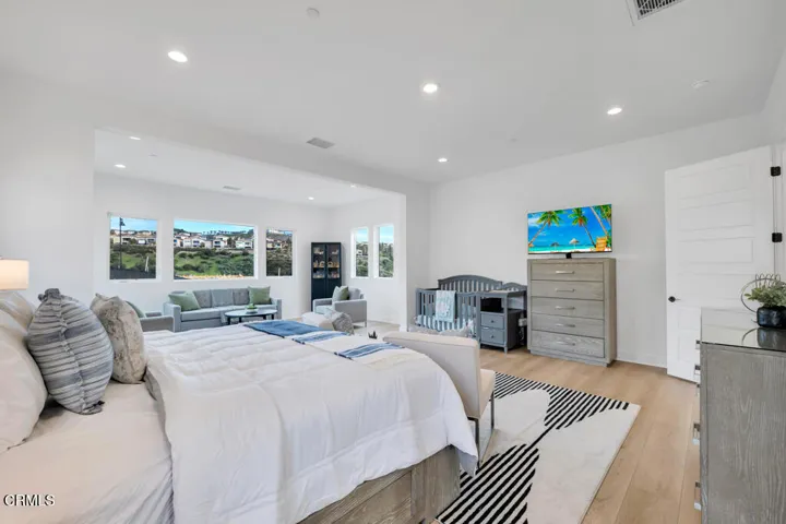 11944 Red Hawk Ln - HsHProd-31