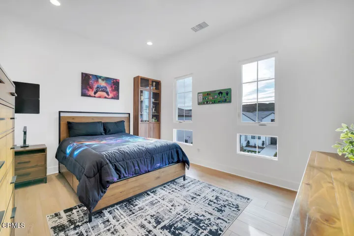 11944 Red Hawk Ln - HsHProd-40
