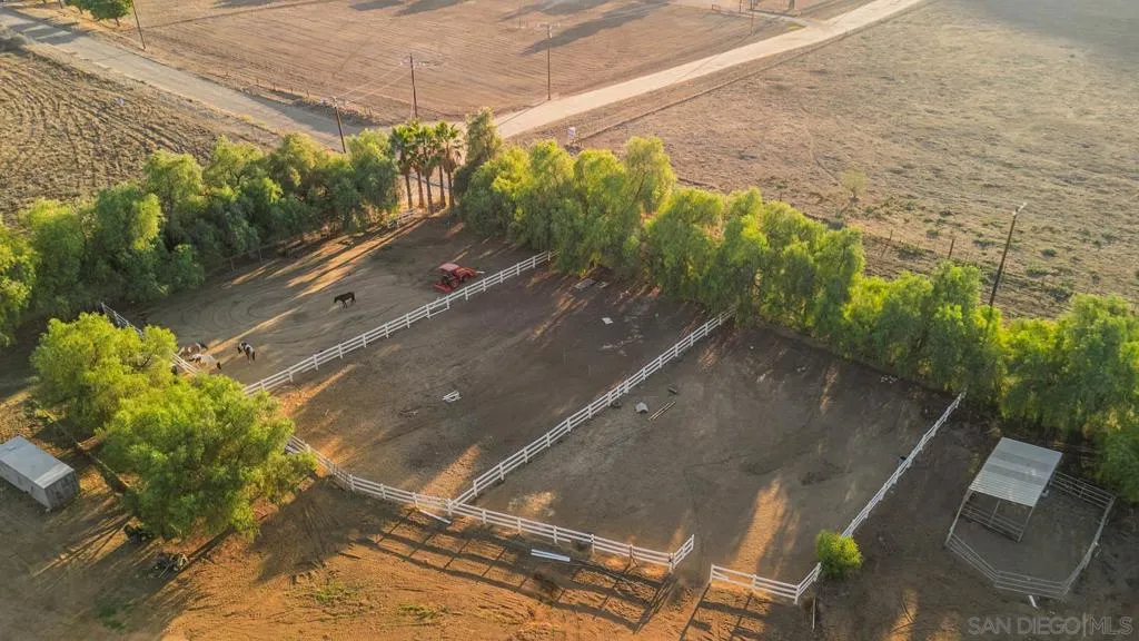 30920 Palm Ave, Hemet, California 92543 home-pic-47