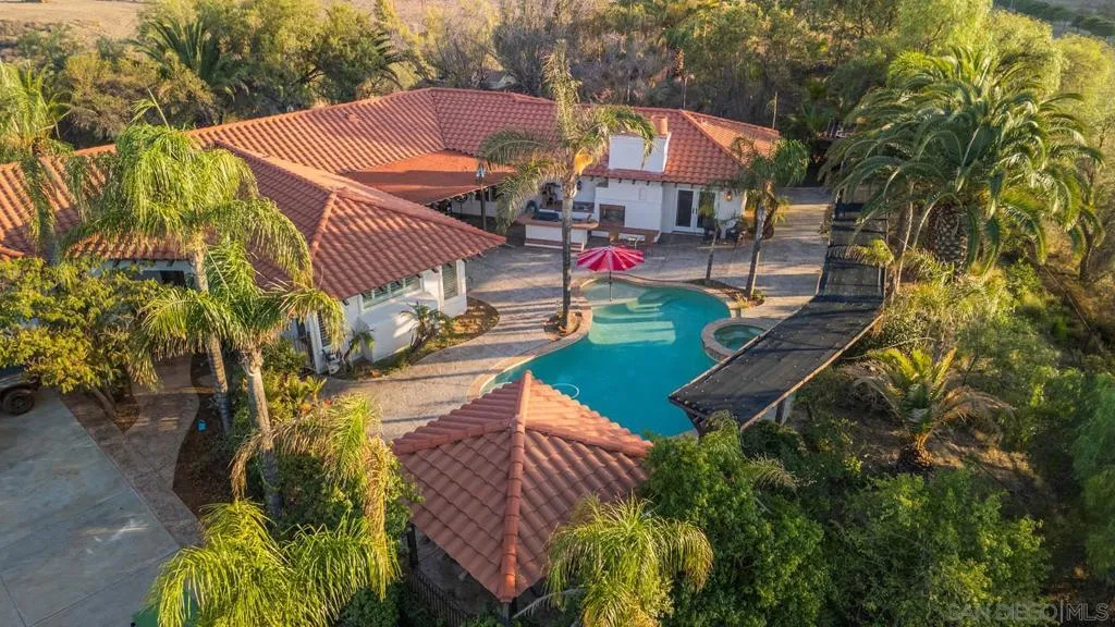 30920 Palm Ave, Hemet, California 92543 home-pic-28