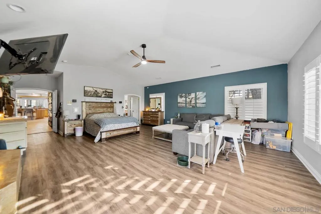 30920 Palm Ave, Hemet, California 92543 home-pic-22