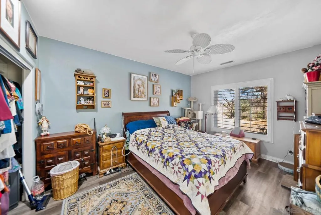 30920 Palm Ave, Hemet, California 92543 home-pic-16