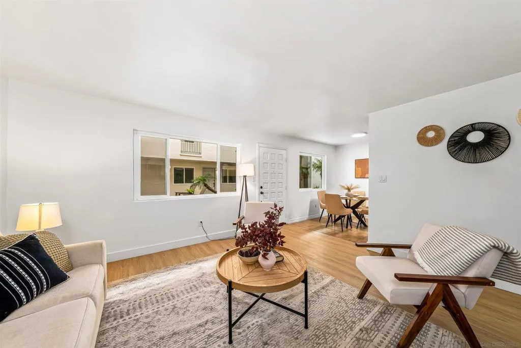 1030 Robinson Ave 111, San Diego, California 92103 home-pic-12