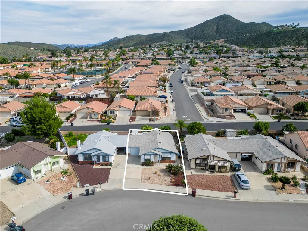 28204 Calle Gaviota, Menifee, California 92586 home-pic-35