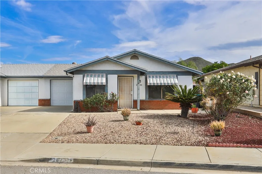 28204 Calle Gaviota, Menifee, California 92586 home-pic-1