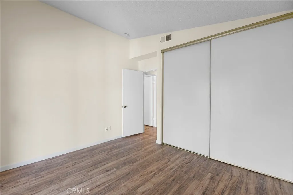28204 Calle Gaviota, Menifee, California 92586 home-pic-17